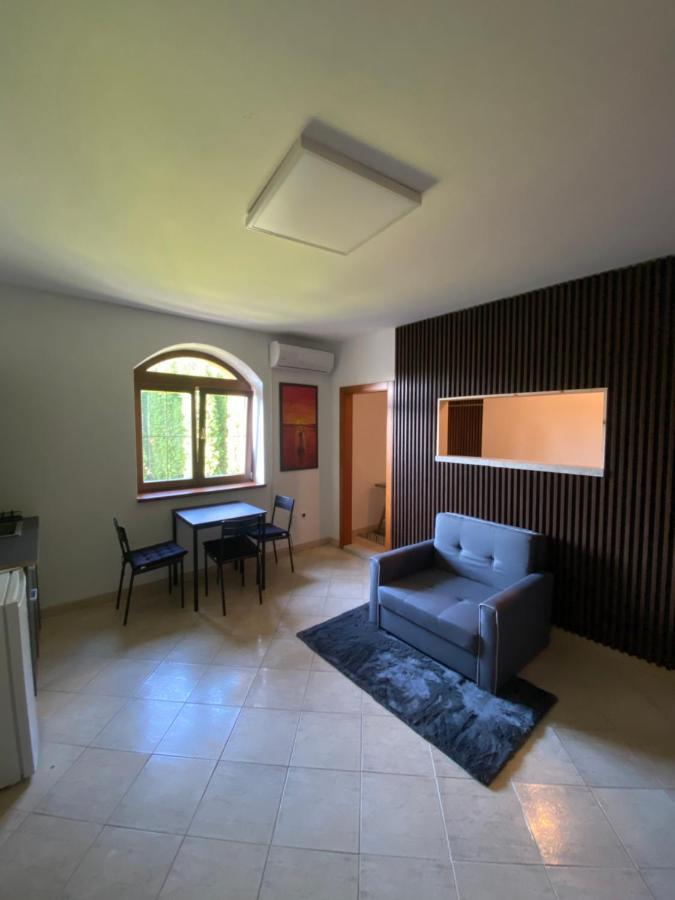 Sebe Apartments 2 Holic Экстерьер фото